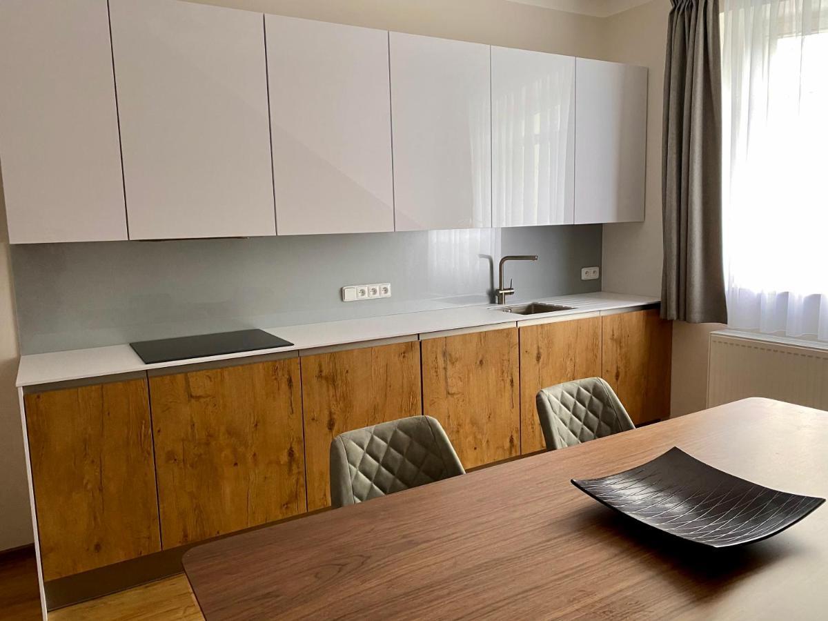 Apartment Dobre Casy
