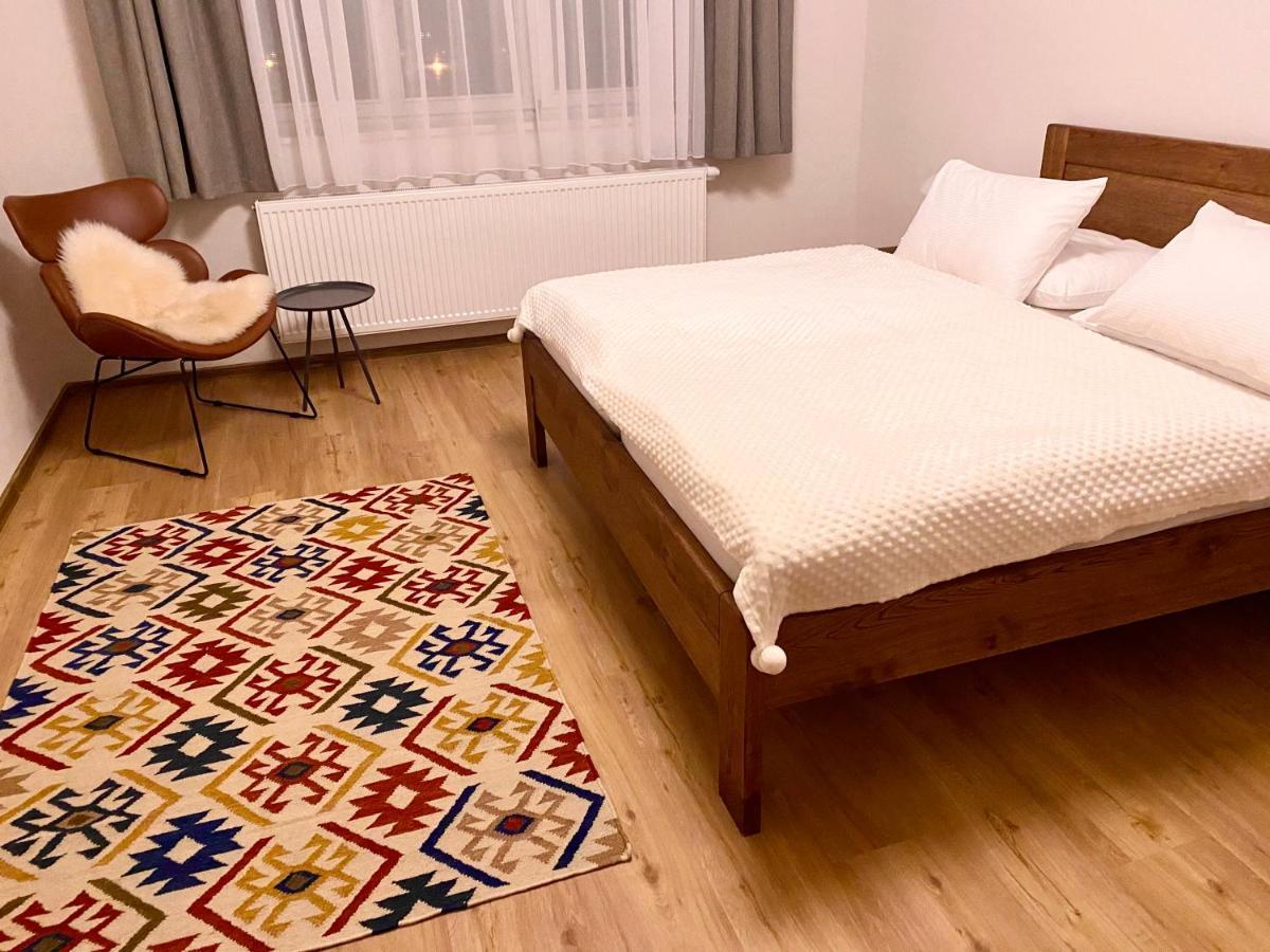 Dobre Casy Apartment